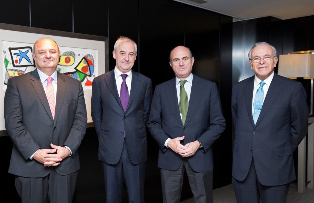 Luis de Guindos: La Unión Bancaria eliminará las dudas sobre la solvencia de la banca europea