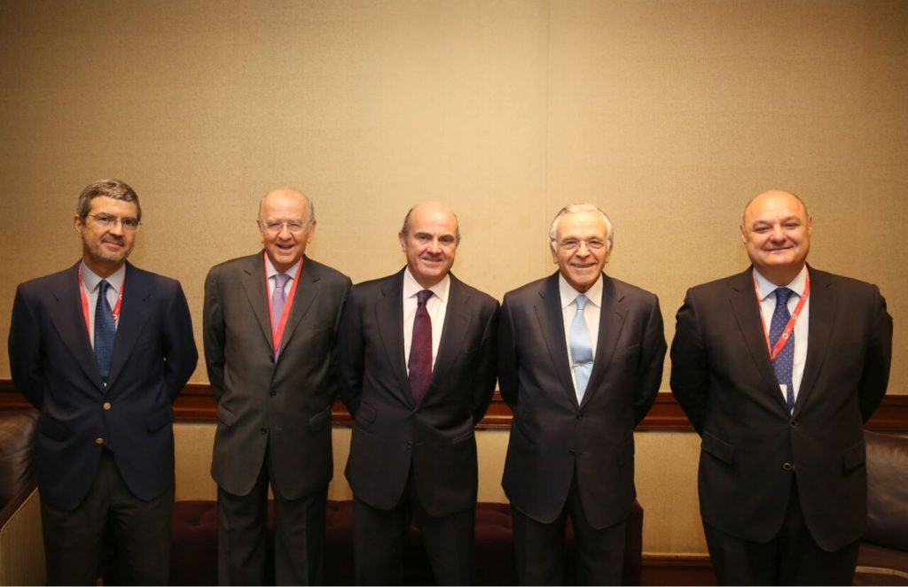 La banca minorista mundial analiza el impacto de la digitalización en el negocio