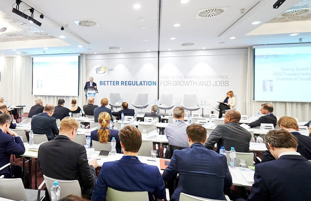 La Agrupación Europea de Cajas de Ahorros y Banca Minorista debate sobre la nueva regulación financiera