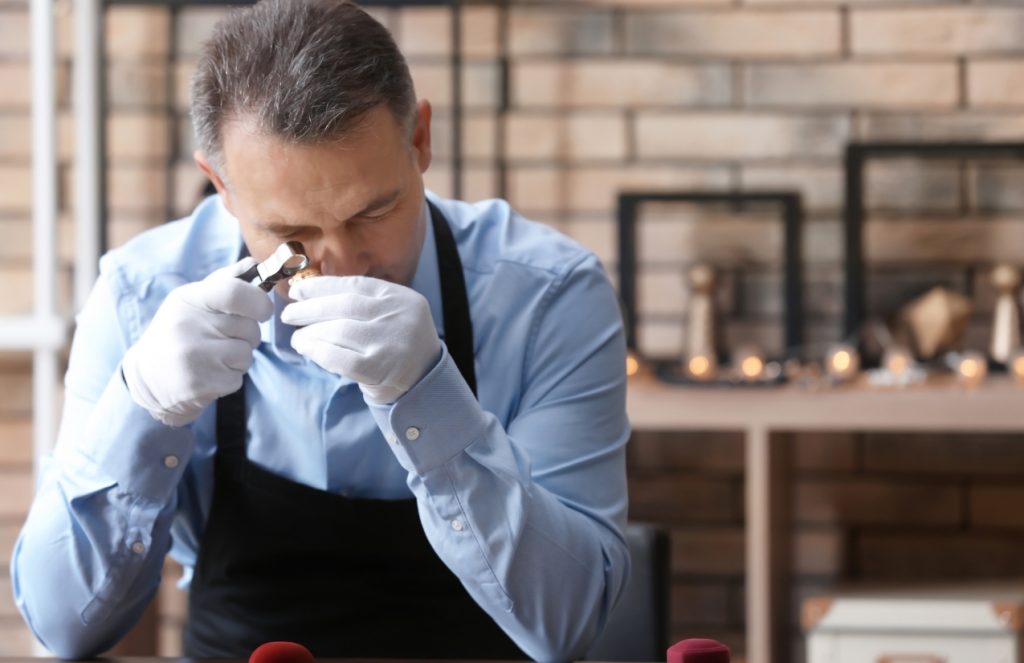 Los Montes de Piedad cerraron 2016 con una cartera de más de 300.000 préstamos en vigor, valorados en más 193 millones de euros