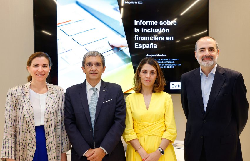 El sector bancario reafirma su compromiso con la inclusión financiera