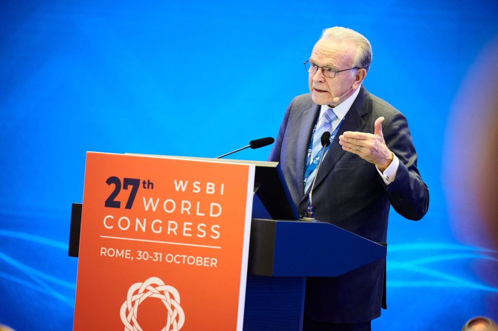 Isidro Fainé preside en Bruselas el Consejo de Administración y el Consejo Social y Filantrópico del Instituto Mundial de Cajas de Ahorros y Bancos Minoristas (WSBI)