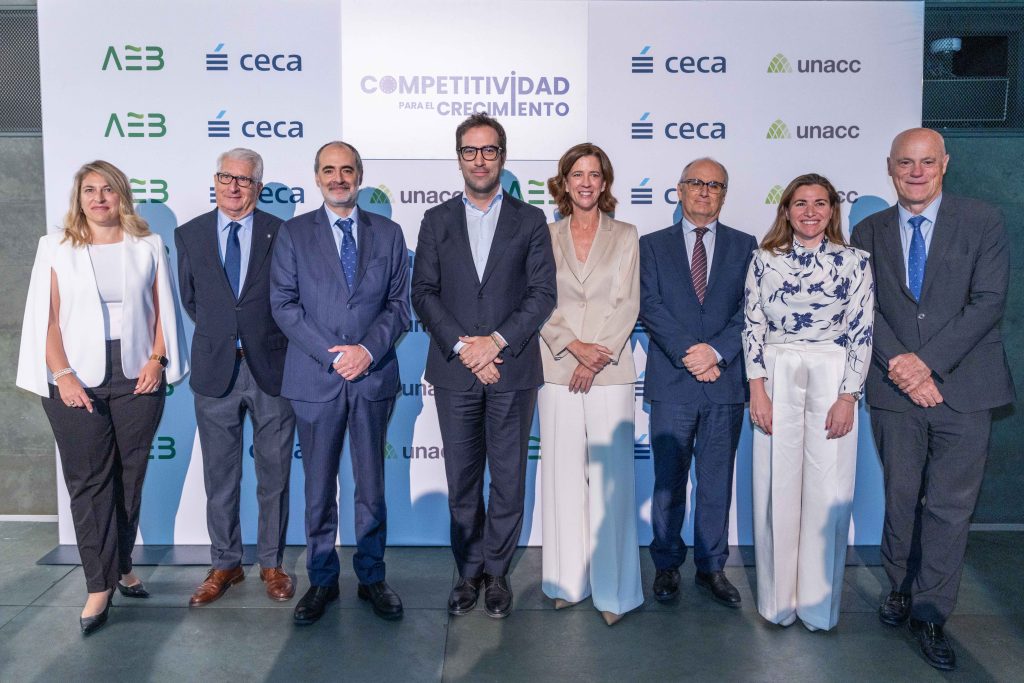 Simplificar la regulación aumentaría en 250.000 millones la capacidad de financiación del sector bancario en España